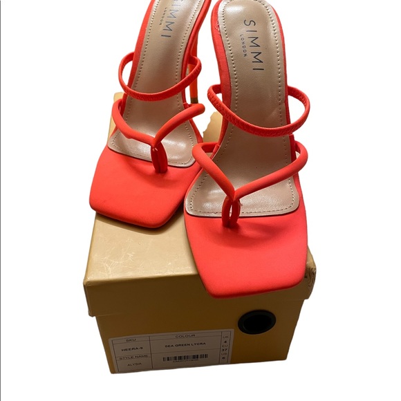 Simmi London Heels - Picture 6 of 6